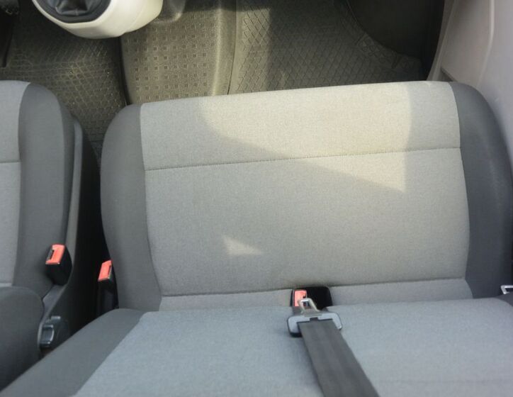 Volkswagen Transporter 21