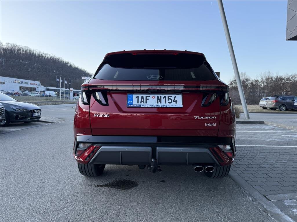 Hyundai Tucson SUV 1,6 l 158 kw