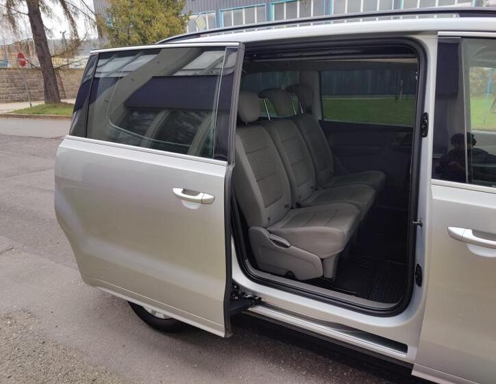 Volkswagen Sharan 16