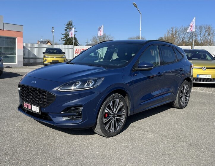 Ford Kuga SUV / Terénní 2,5 l 165 kw
