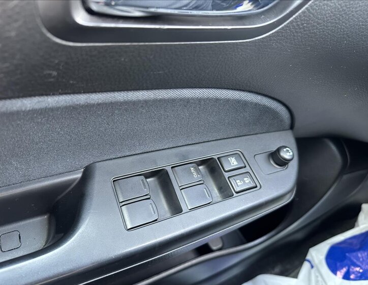 Suzuki Swift Hatchback 1,2 l 69 kw