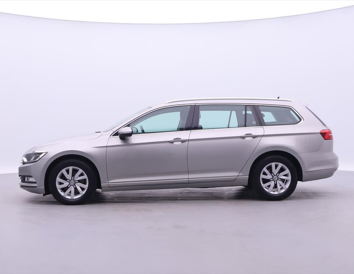 Volkswagen Passat Kombi 1,6 l 88 kw