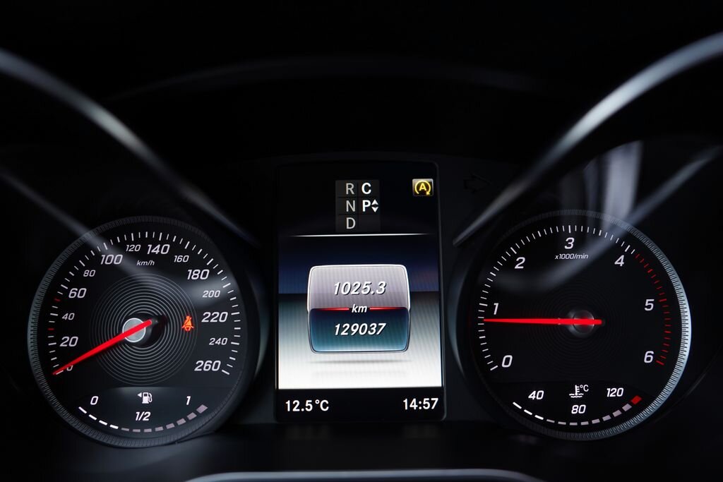 Mercedes-Benz Třídy V MPV 2,1 l 140 kw