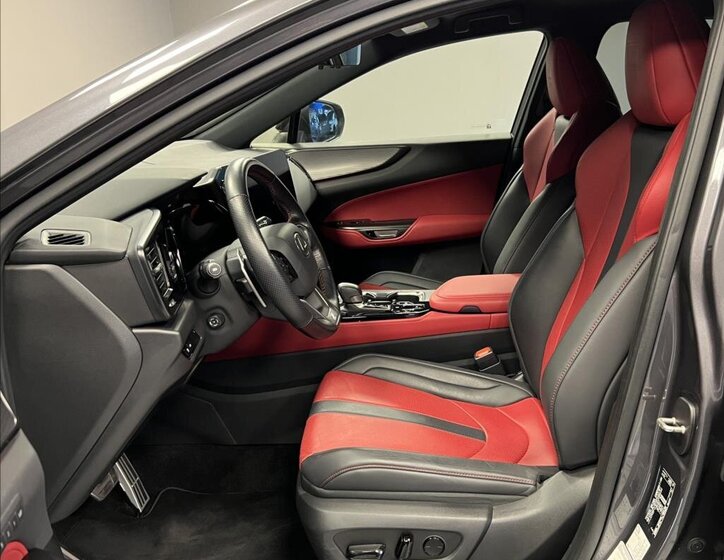 Lexus NX 450h plus SUV 2,5 l 227 kw