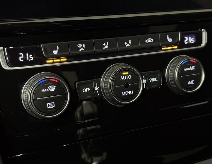 Volkswagen Golf Hatchback 2,0 l 213 kw