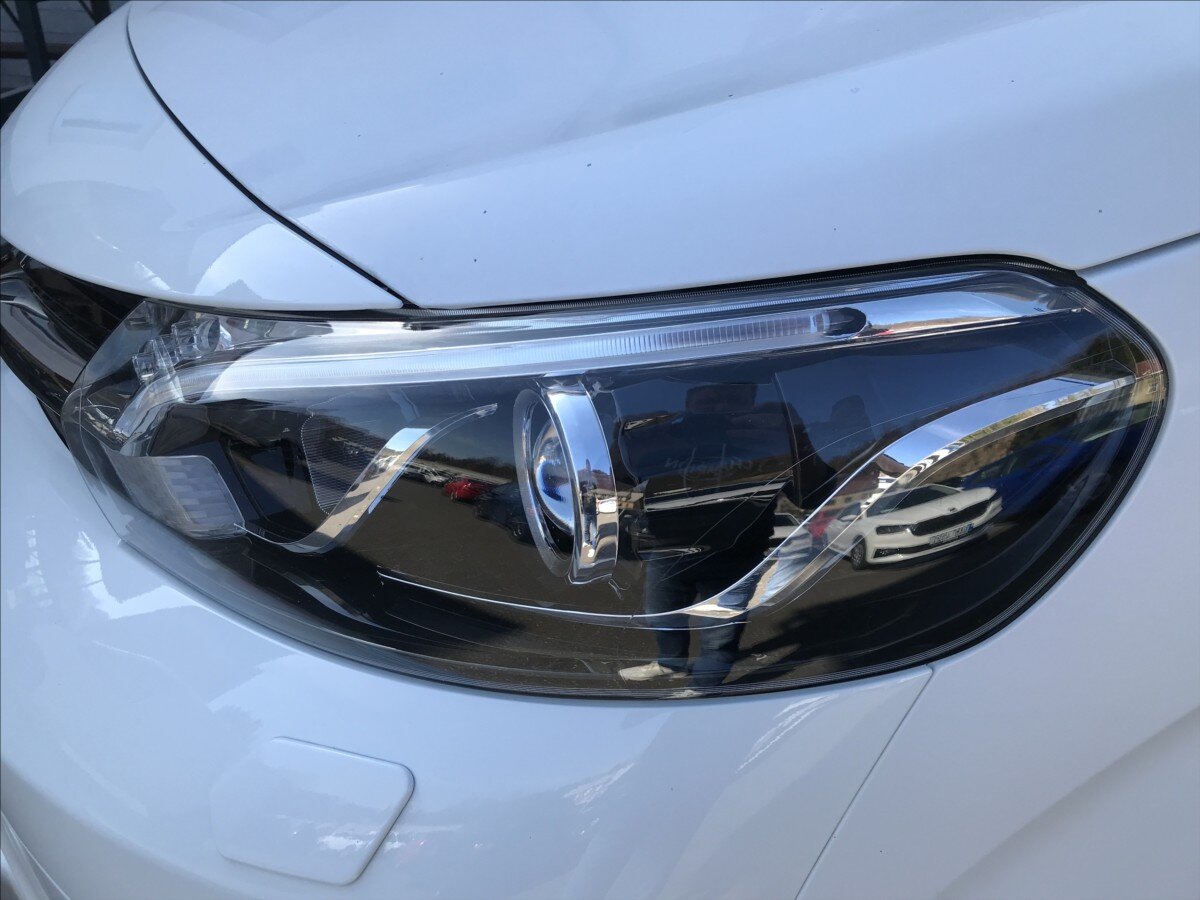 Toyota ProAce Kombi 2,0 l 110 kw