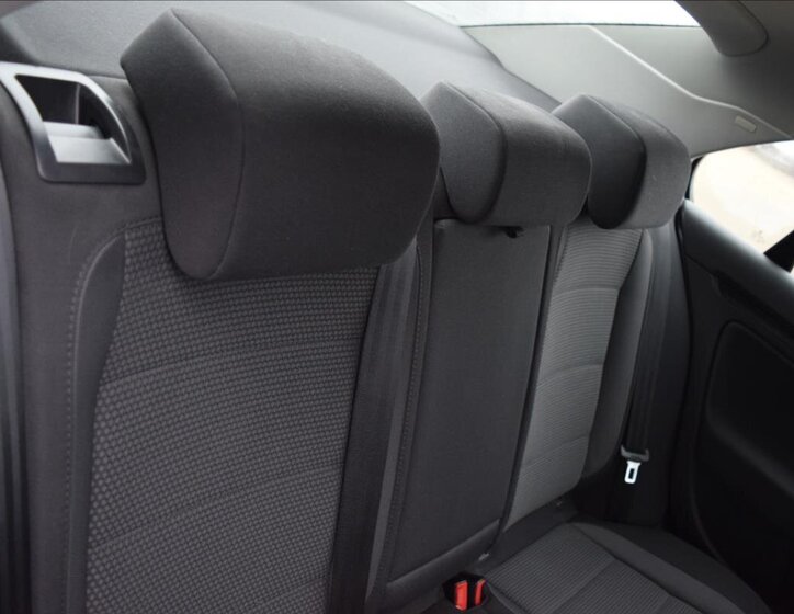 Volkswagen Jetta Kombi 1,4 l 90 kw