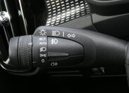 Volvo XC40 SUV / Terénní 2,0 l 145 kw