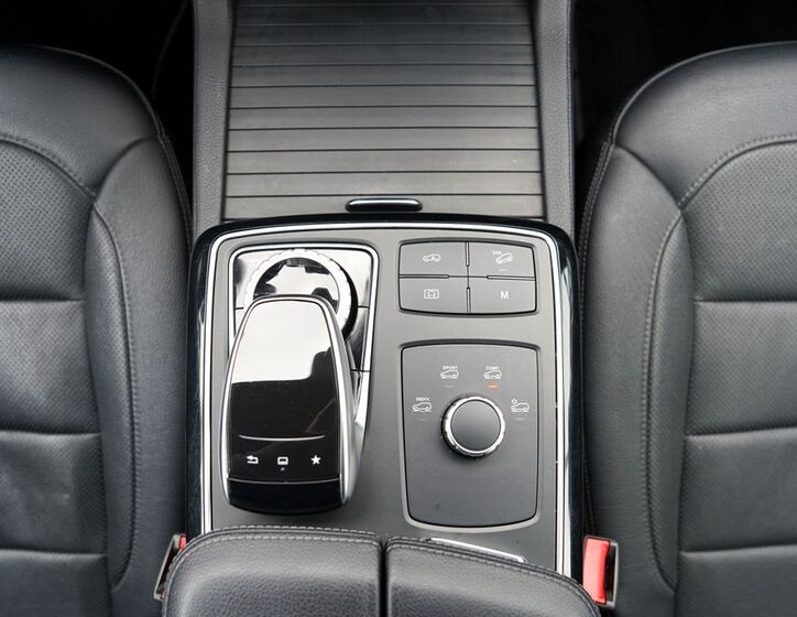 Mercedes-Benz GLE 32