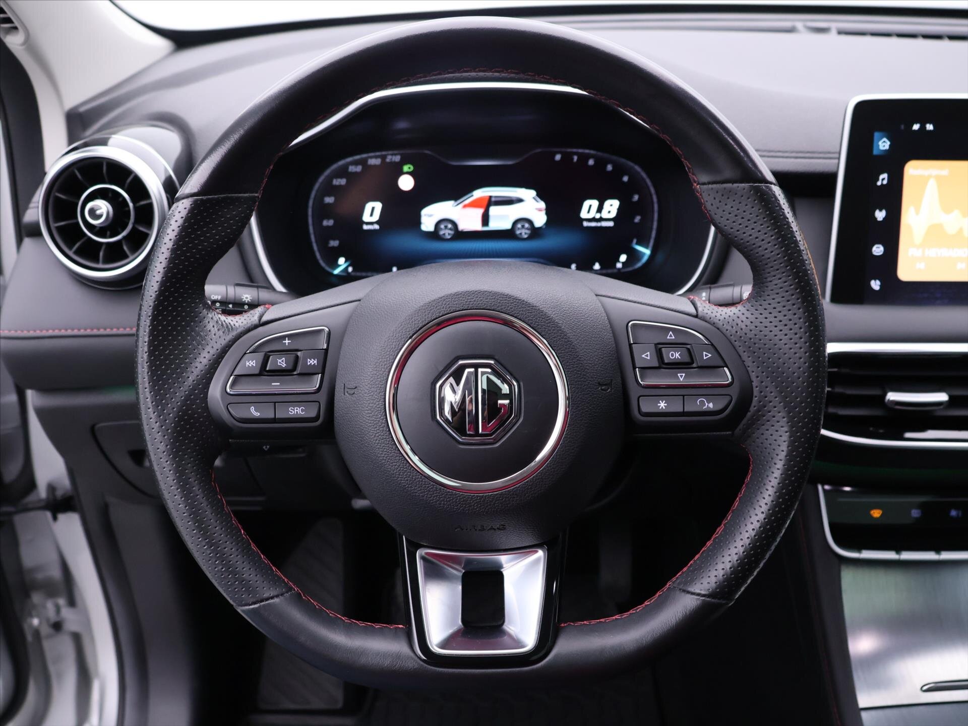 MG HS SUV / Terénní 1,5 l 119 kw