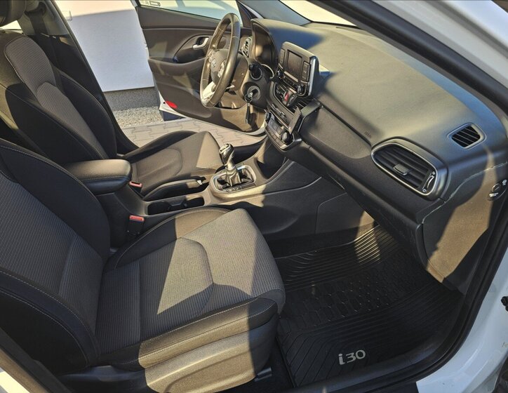 Hyundai i30 Kombi 1,6 l 81 kw