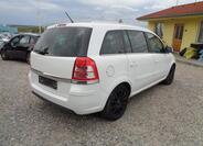 Opel Zafira 6