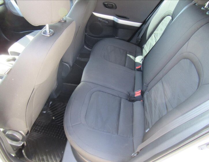 KIA Ceed Hatchback 1,4 l 66 kw