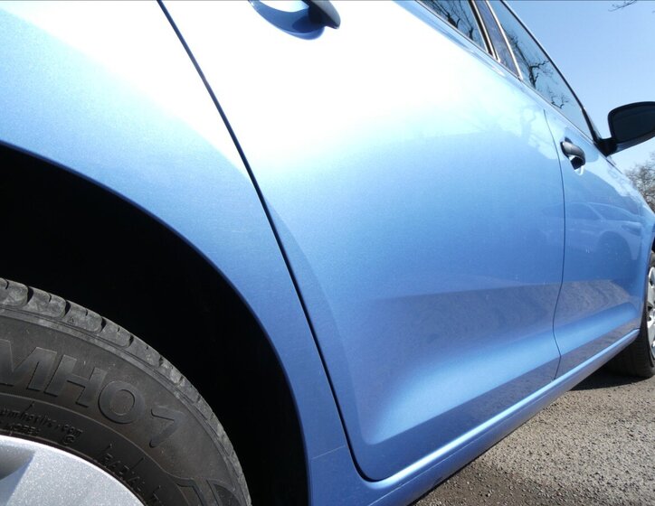 Škoda Rapid Sedan / Limuzína 1,2 l 66 kw