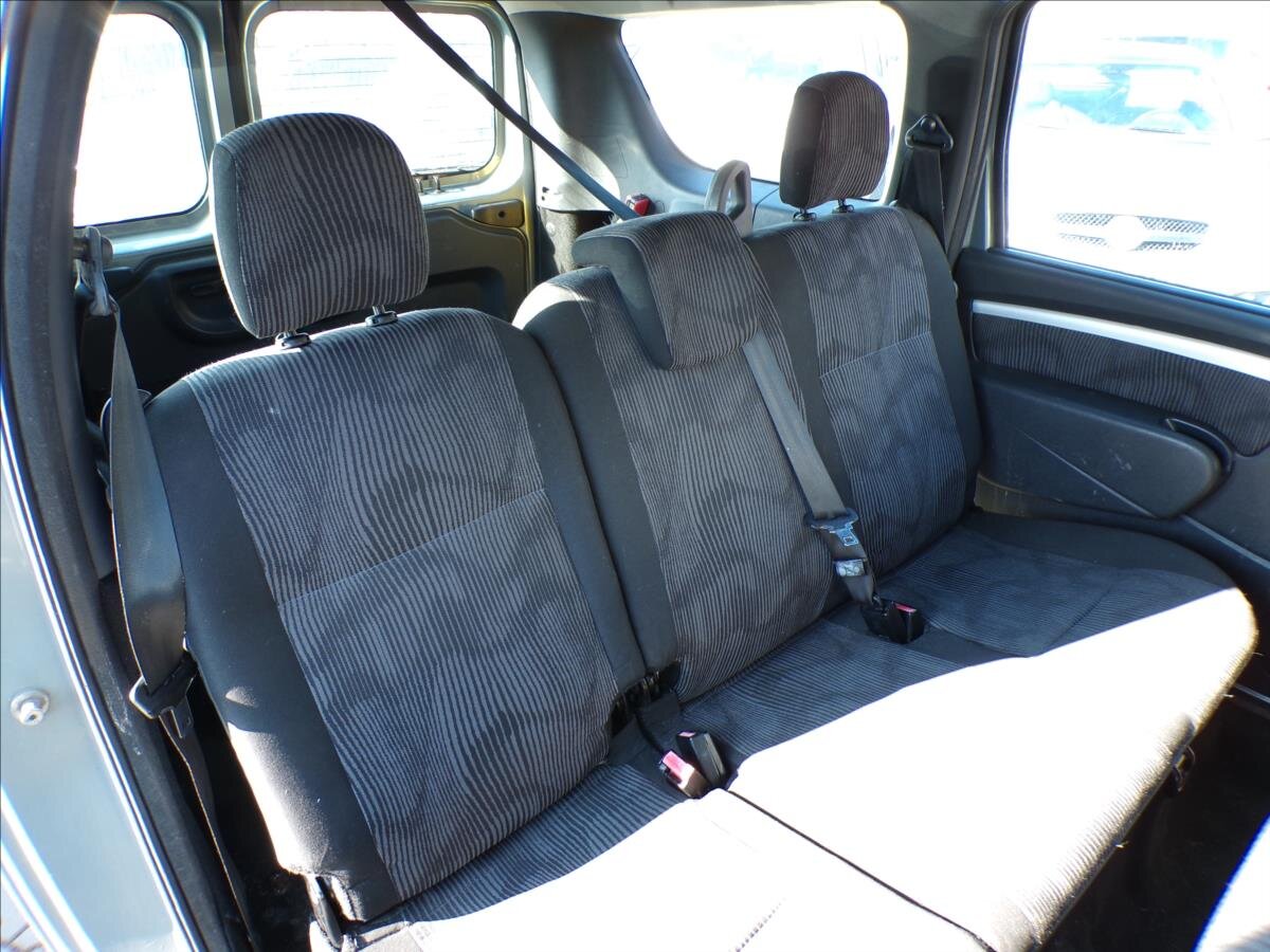 Dacia Logan Kombi 1,6 l 64 kw