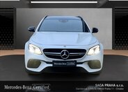 Mercedes-Benz Třídy E 8