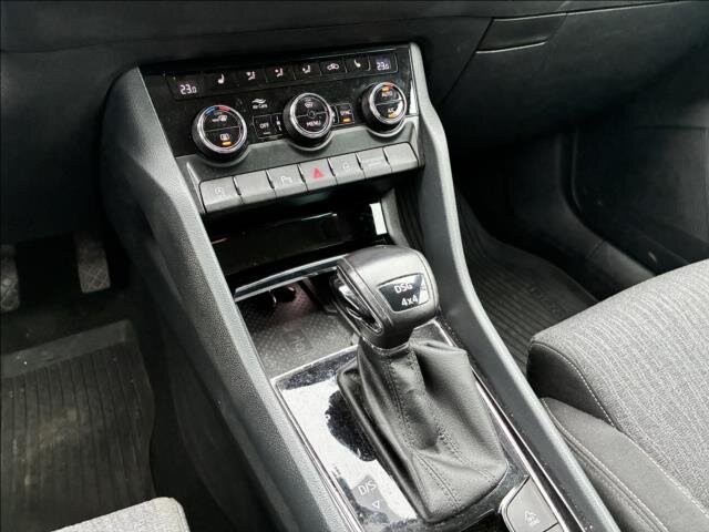 Škoda Karoq SUV / Terénní 2,0 l 110 kw