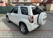 Suzuki Grand Vitara 7