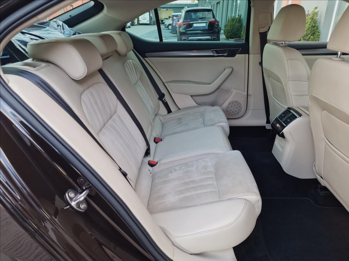 Škoda Superb Liftback 1,5 l 110 kw