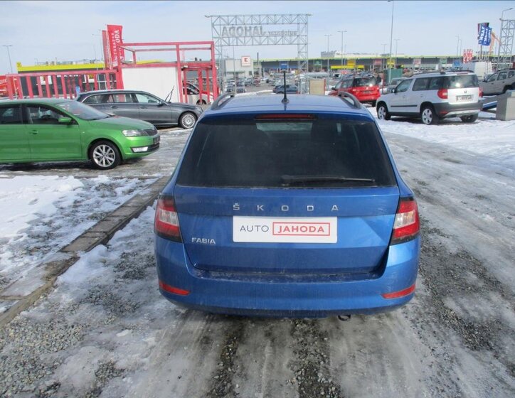 Škoda Fabia Kombi 999,0 70 kw