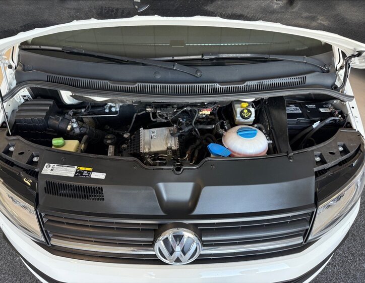 Volkswagen Transporter 24