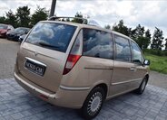 Lancia Phedra MPV 2,2 l 94 kw