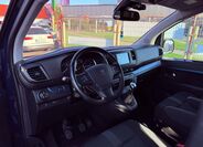 Peugeot Traveller 12