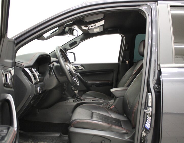 Ford Ranger Pick-up 2,0 l 156 kw