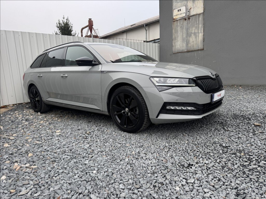 Škoda Superb