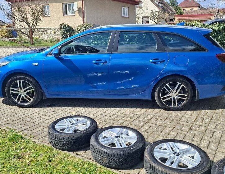 KIA Ceed Kombi 998,0 88 kw