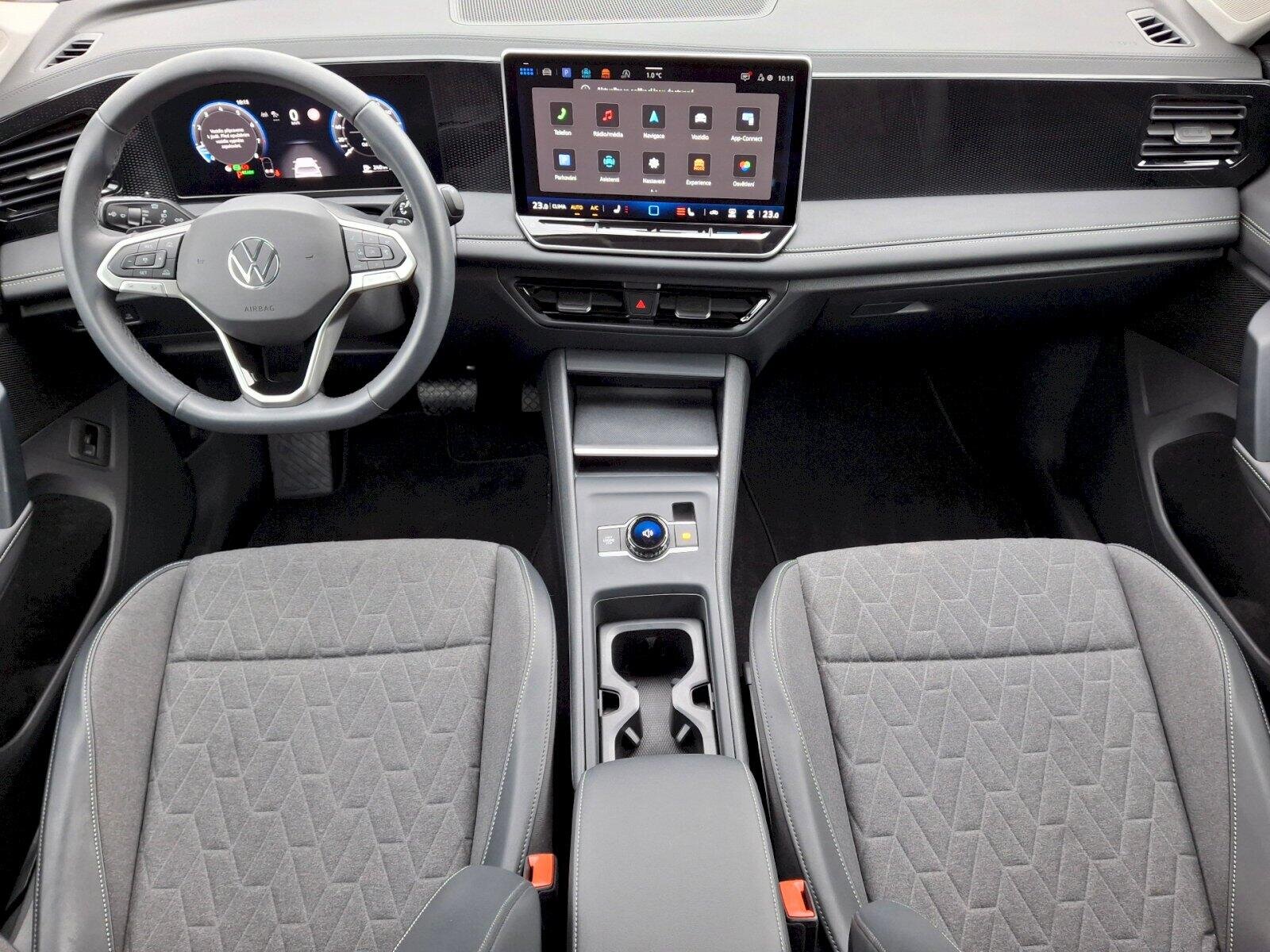 Volkswagen Tiguan SUV 1,5 l 96 kw