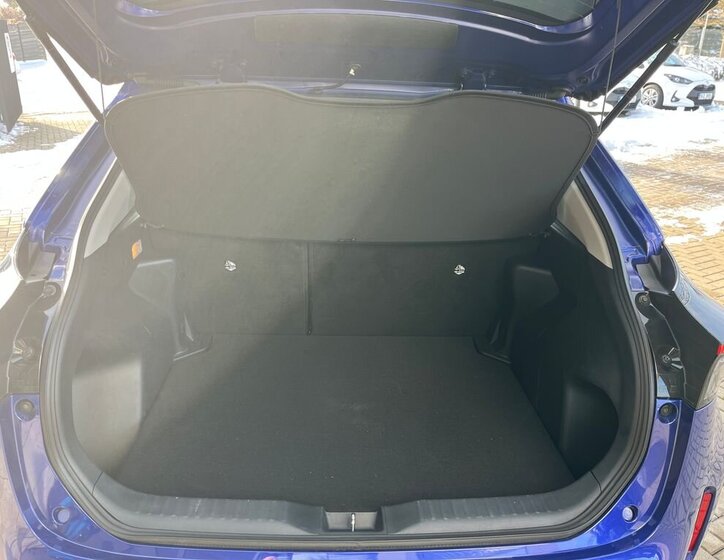 Toyota Yaris Cross 28