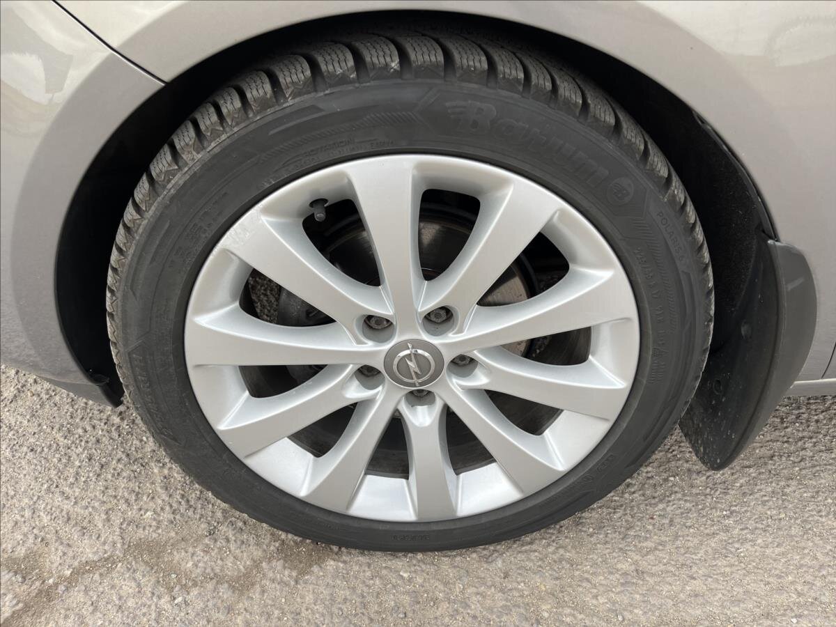 Opel Meriva MPV 1,4 l 88 kw