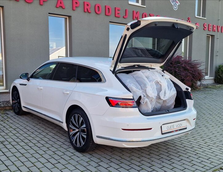 Volkswagen Arteon 38