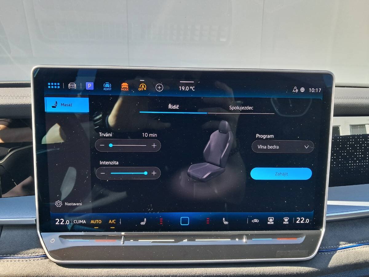 Volkswagen Tayron SUV / Terénní 2,0 l 142 kw