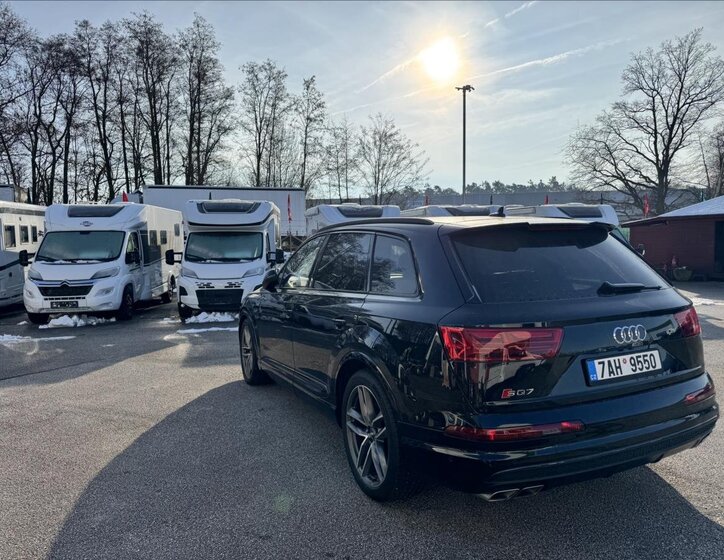 Audi SQ7 SUV / Terénní 4,0 l 320 kw