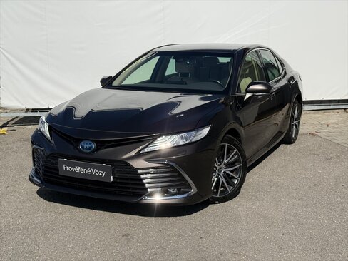Toyota Camry Sedan / Limuzína 2,5 l 131 kw