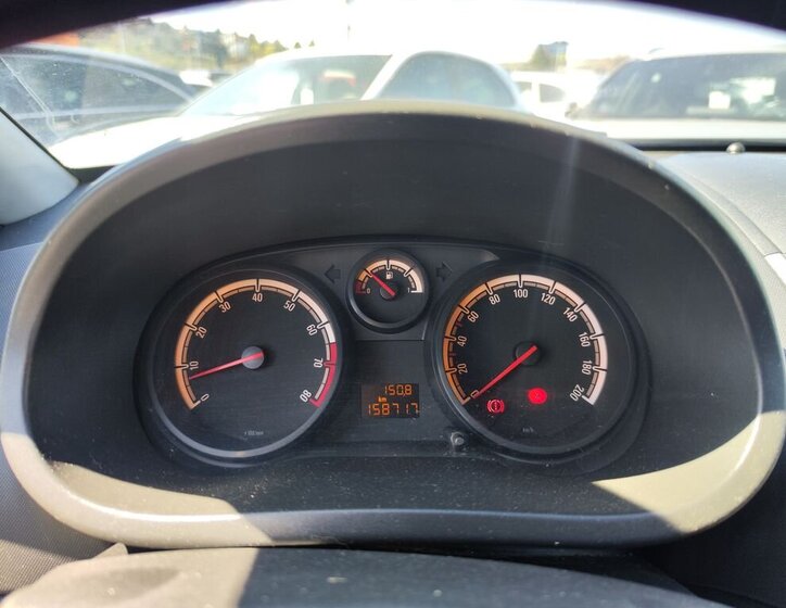 Opel Corsa Hatchback 1,2 l 63 kw
