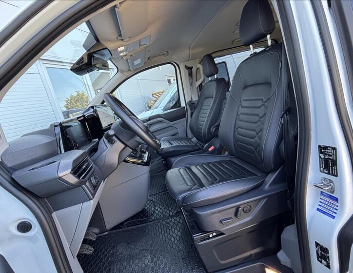 Ford Tourneo Custom 20