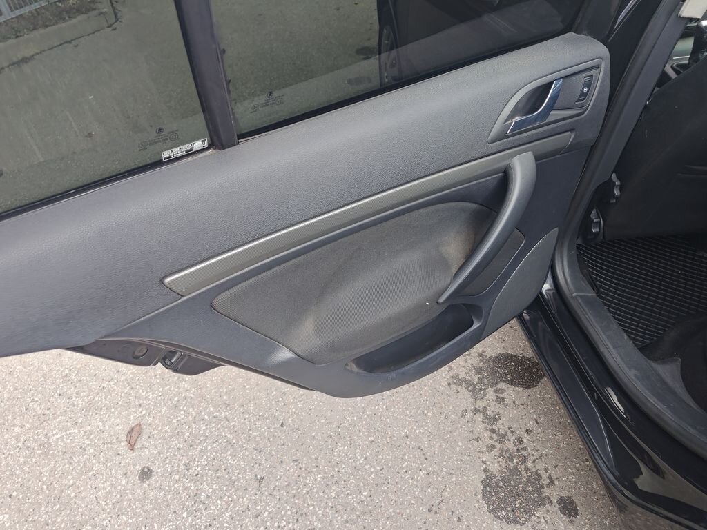 Škoda Octavia Sedan / Limuzína 2,0 l 103 kw