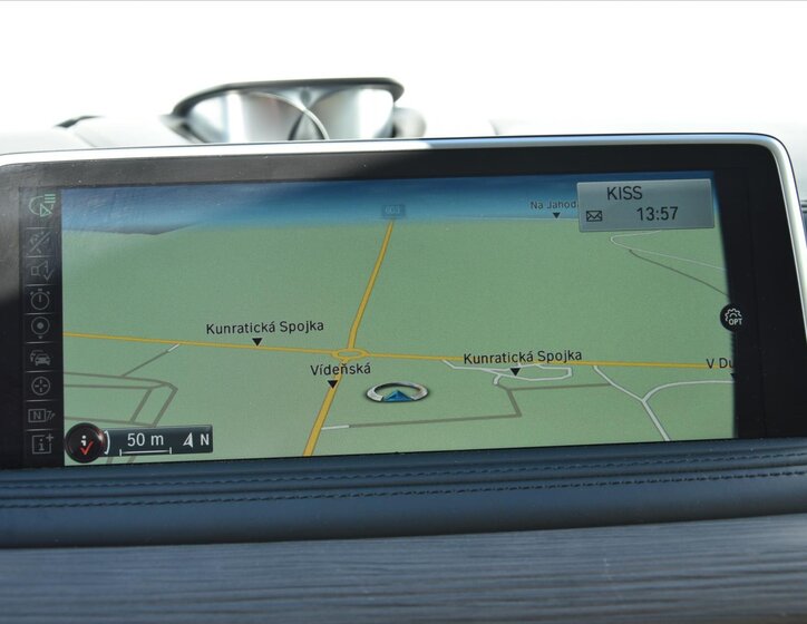 BMW X5 SUV / Terénní 3,0 l 230 kw