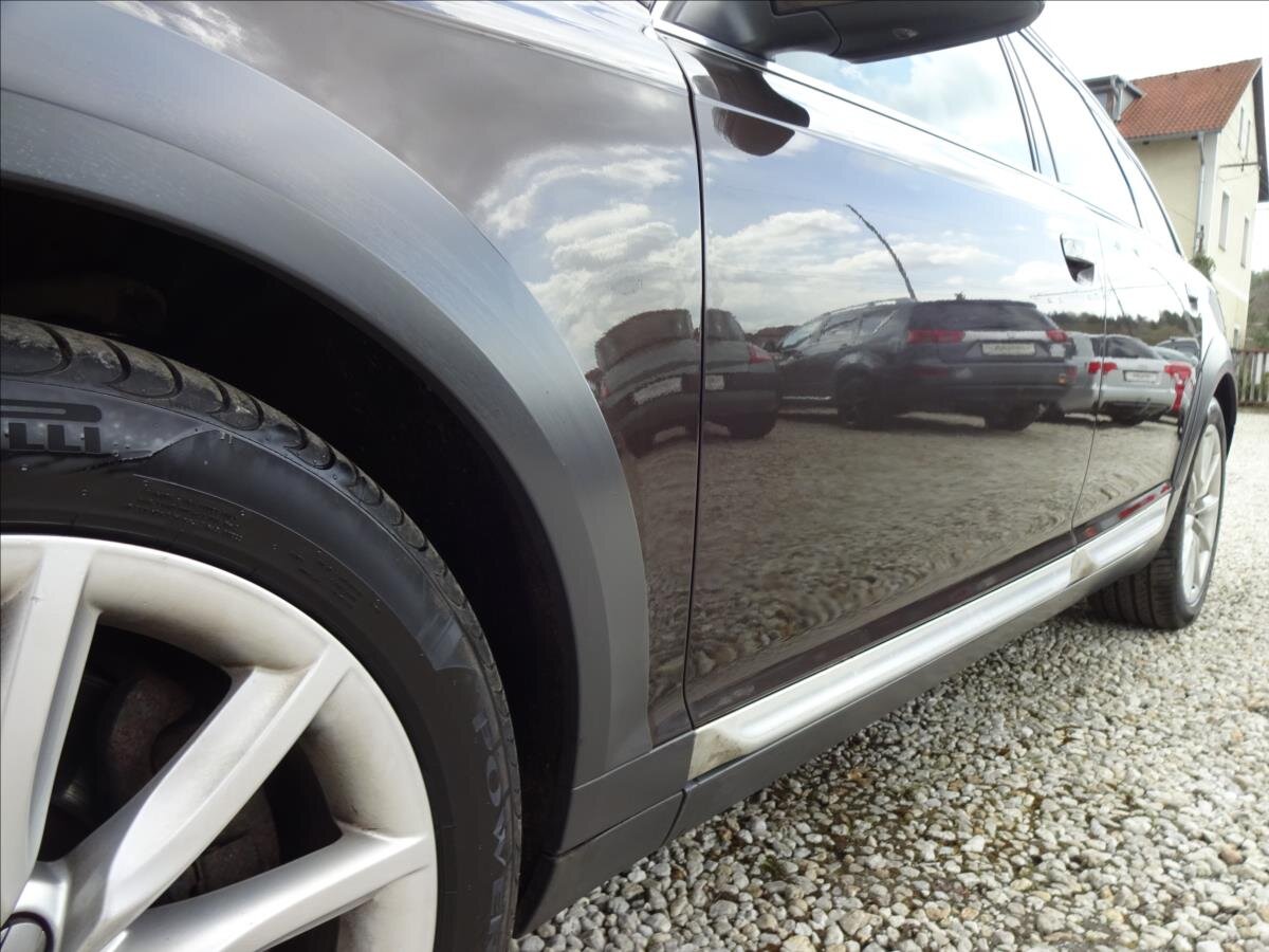 Audi A6 Allroad Kombi 3,0 l 176 kw