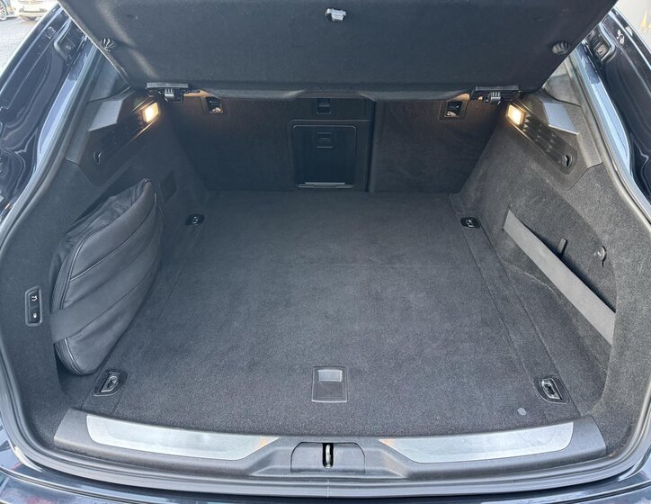 Maserati Levante SUV 3,0 l 257 kw