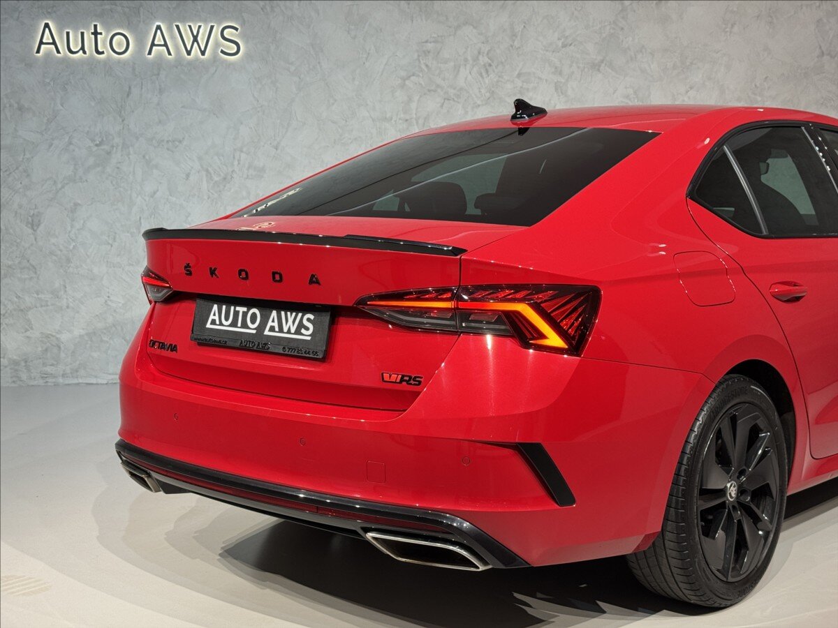 Škoda Octavia Sedan / Limuzína 2,0 l 180 kw