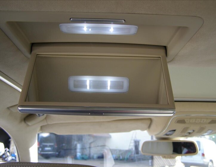 Audi A8 Sedan / Limuzína 6,3 l 368 kw