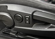 Opel Insignia Sedan / Limuzína 2,0 l 118 kw