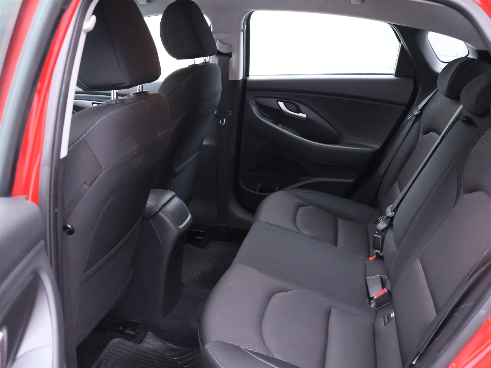 Hyundai i30 Liftback 1,6 l 100 kw