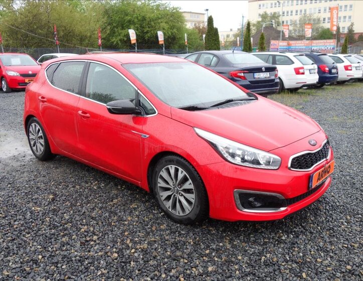 KIA Ceed Hatchback 1,6 l 99 kw