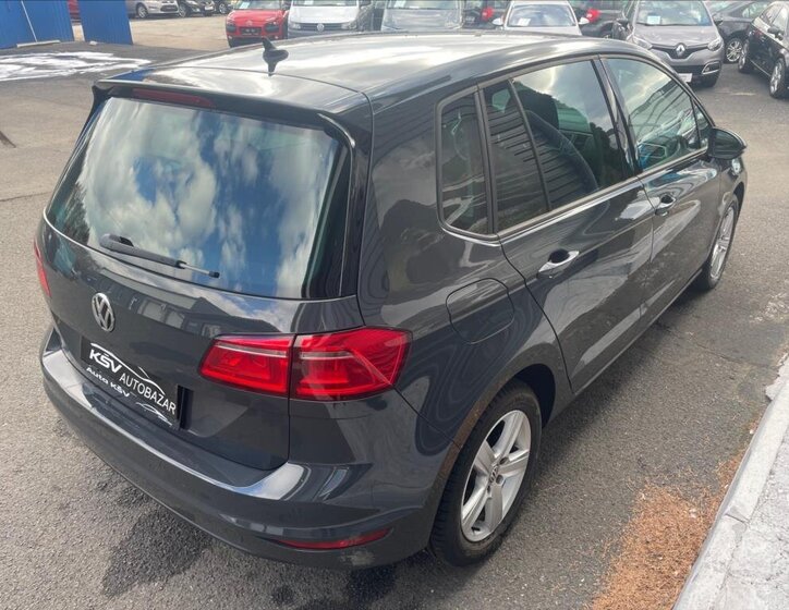 Volkswagen Golf Sportsvan MPV 2,0 l 110 kw