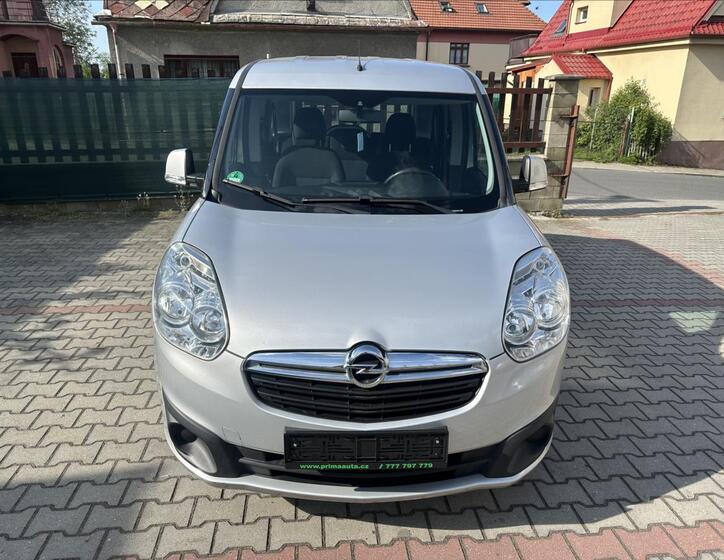 Opel Combo 10
